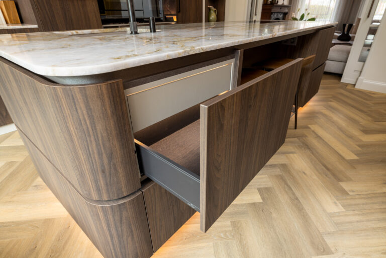 Maatwerk Keuken en Kantoor Bergen op Zoom