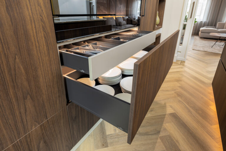 Maatwerk Keuken en Kantoor Bergen op Zoom