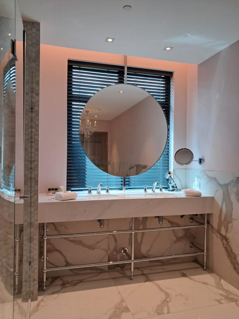 Parijs Suite van der Valk Houten