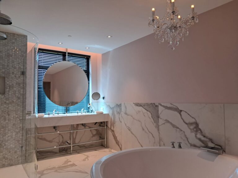 Parijs Suite van der Valk Houten