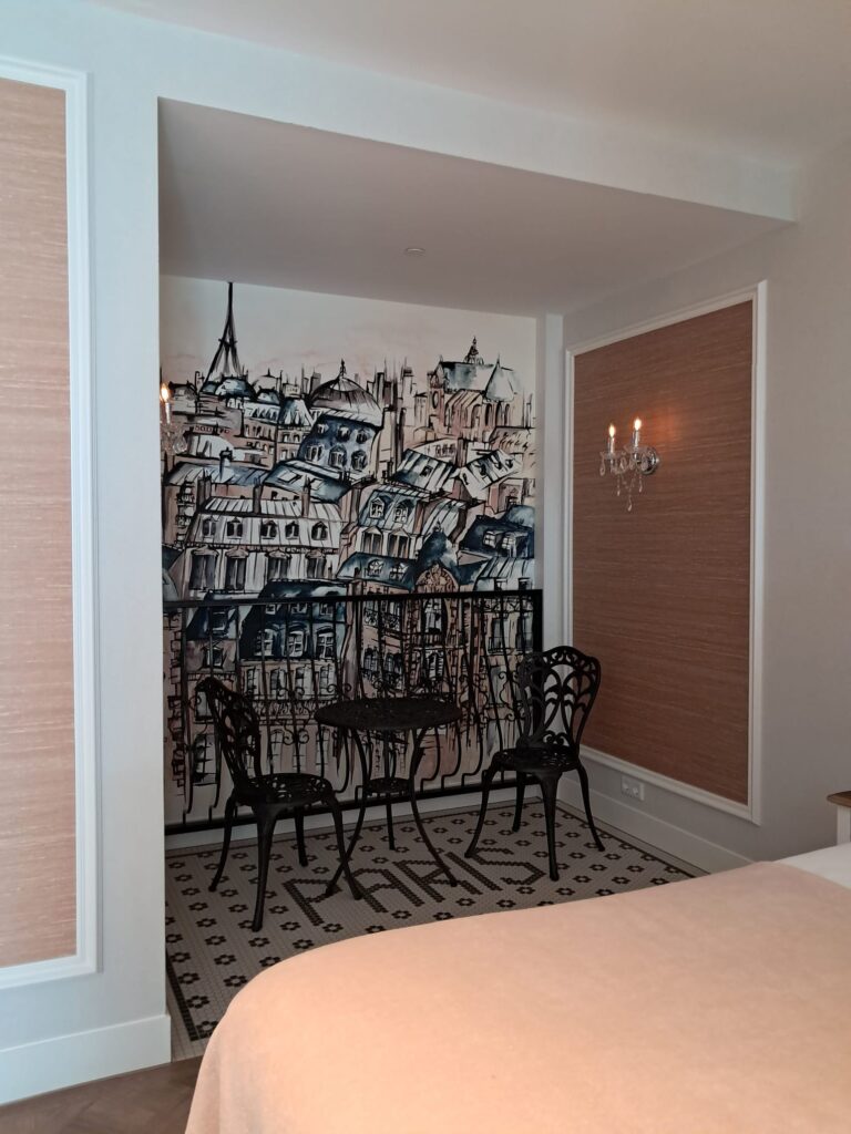 Parijs Suite van der Valk Houten