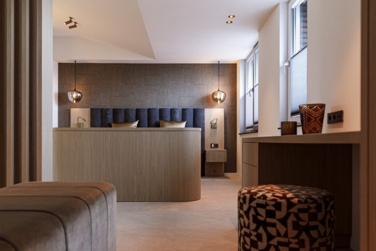 Maatwerk interieur Penthouse Steenbergen