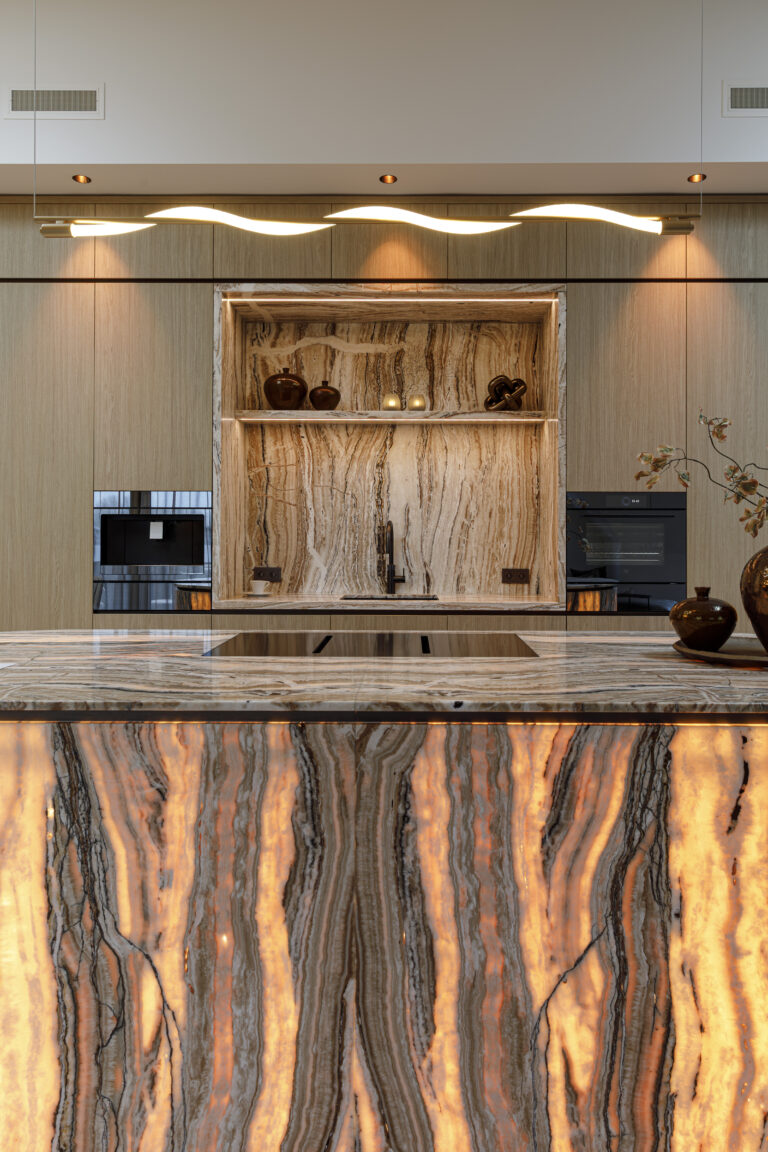Maatwerk interieur Penthouse Steenbergen
