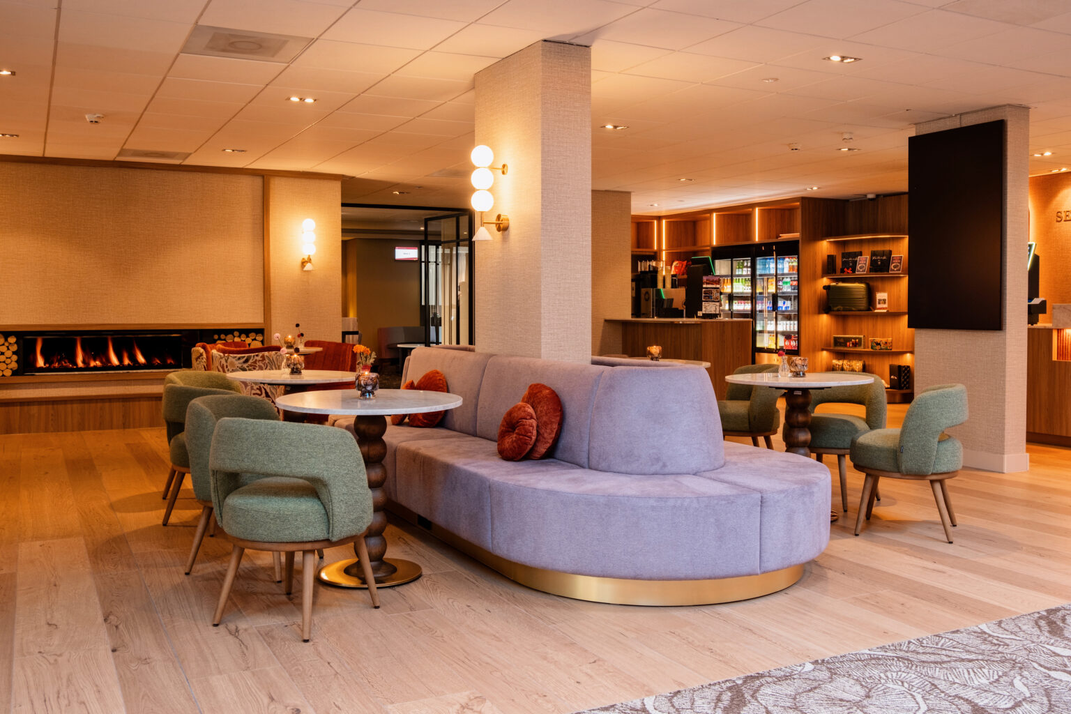 Lobby van der Valk Rotterdam Nieuwerkerk